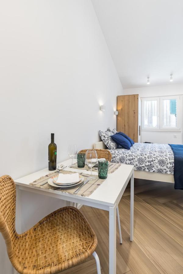 Luxury Apartment Silvana With Beautiful Garden Split Exteriör bild