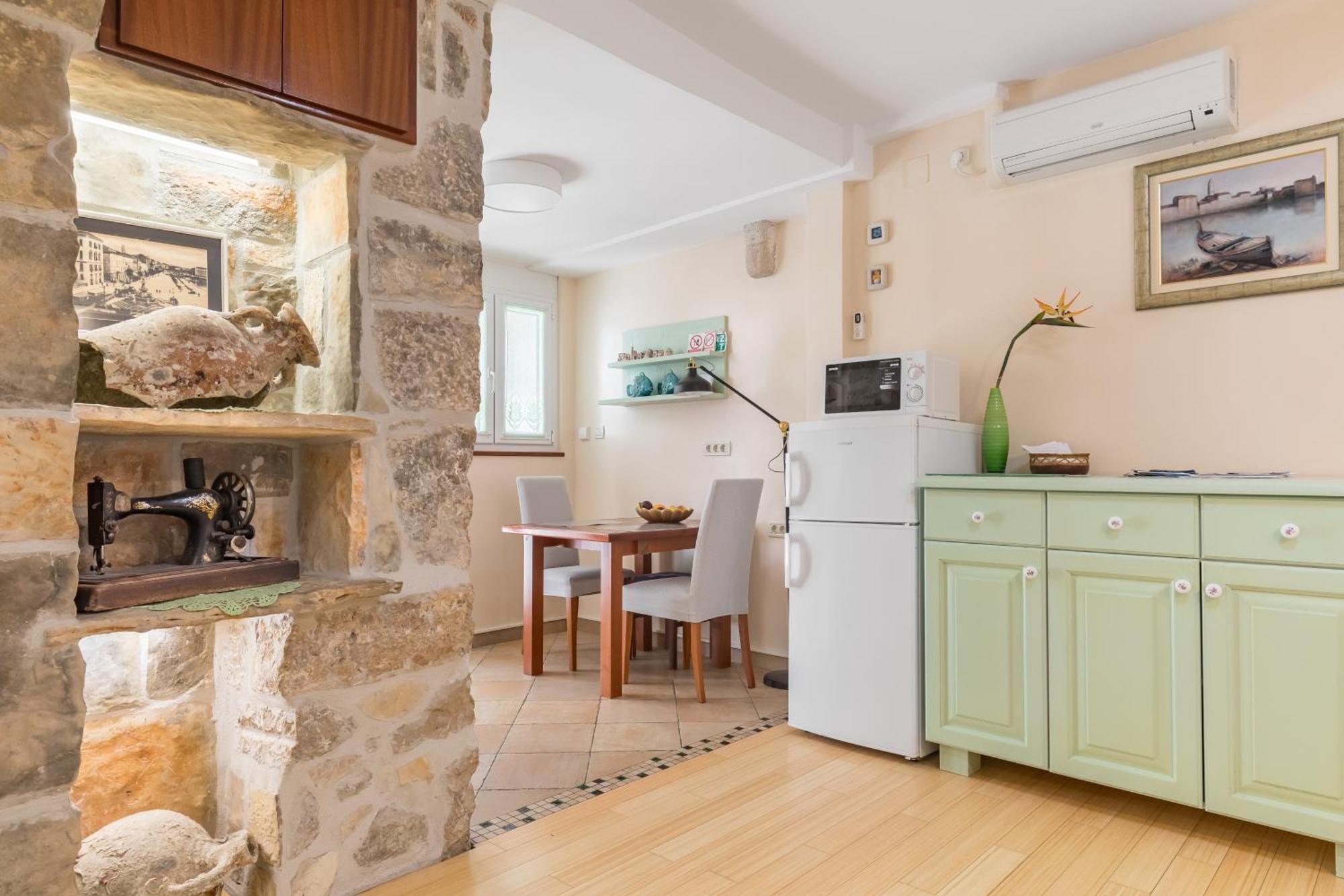 Luxury Apartment Silvana With Beautiful Garden Split Exteriör bild